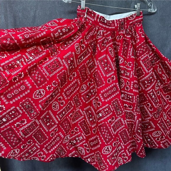 Vintage full circle skirt reversible leaf appliqué bandanna print women’s - Picture 2 of 4